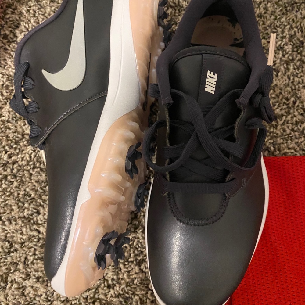 Nike golf cleats